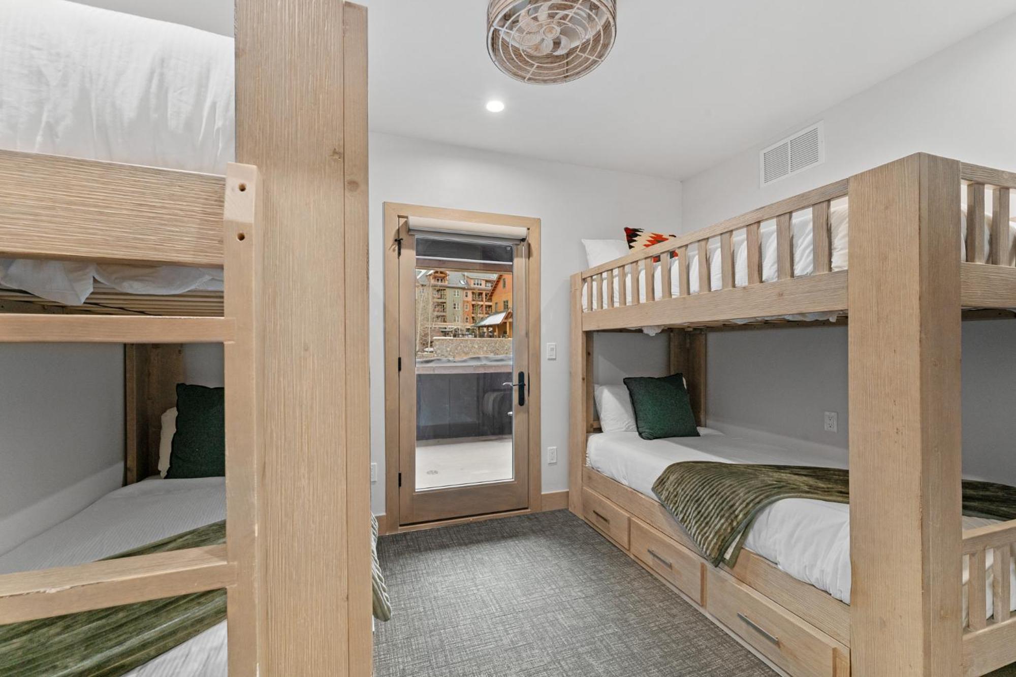Inas Way Townhomes Unit D By Summit County Mountain Retreats Keystone Exterior foto